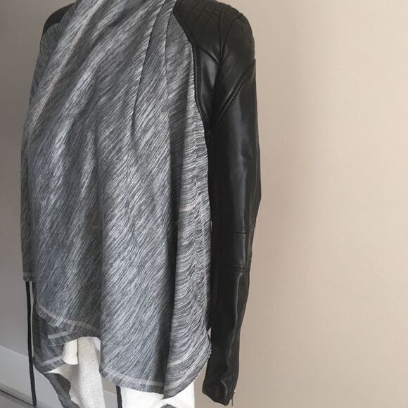 BlankNYC Faux Leather  + Heather Grey Sweatshirt Open Jacket/Sweatshirt - Size M - Picture 3 of 9